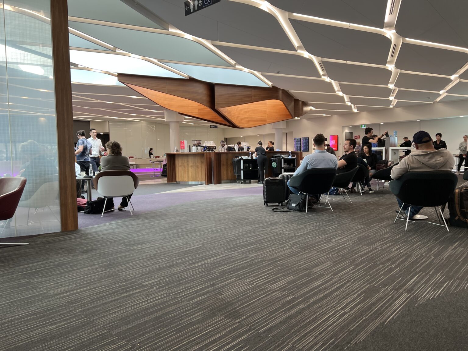 Review Brisbane Virgin Australia Lounge AussieJetSetter